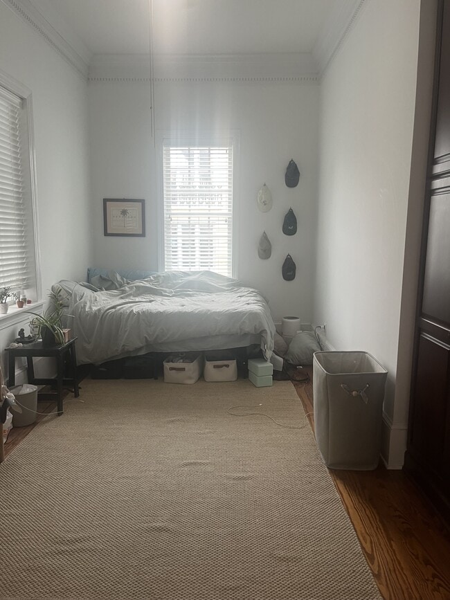 Building Photo - 79 Society St