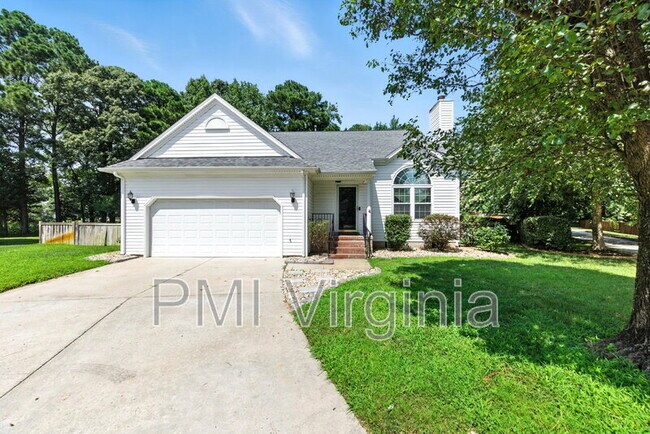 Building Photo - 6811 Dickens Ct E