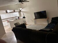 Building Photo - 15514 Crystal Lake Dr