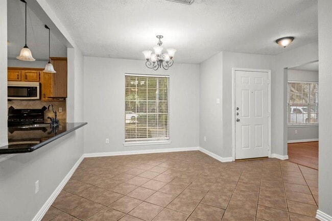 Building Photo - 26315 Richards Rd