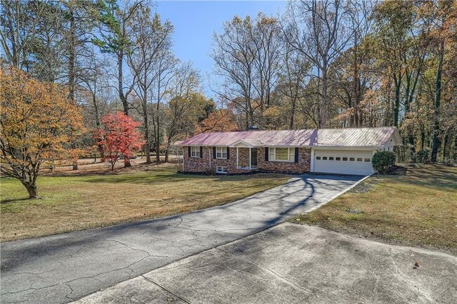 Building Photo - 6797 Campground Rd