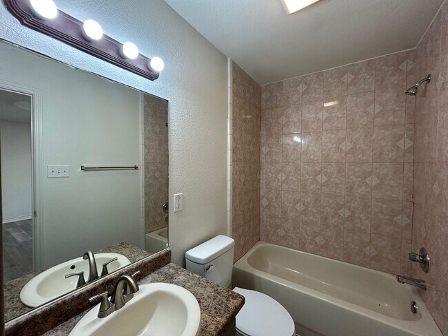 Building Photo - 4248 Dorel Dr