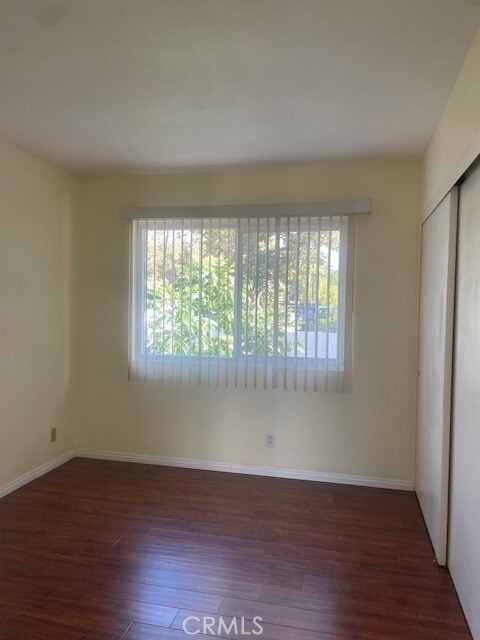 Building Photo - 2242 Shady Hills Dr