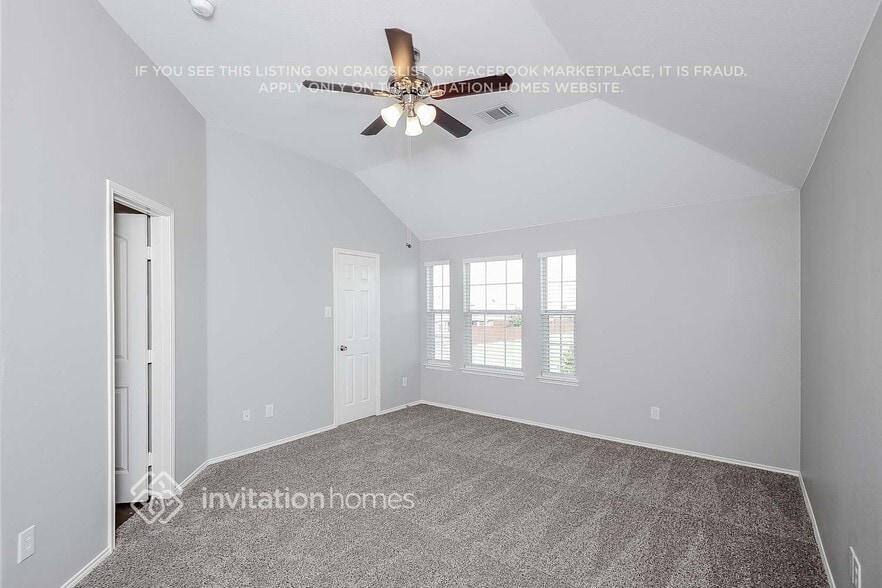 Building Photo - 11900 Brown Fox Dr