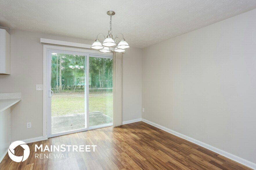 Building Photo - 9572 Spottswood Rd W