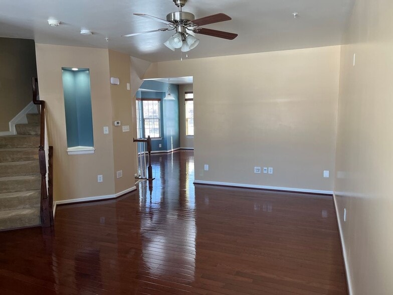 Building Photo - 1022 Ironwood Ln