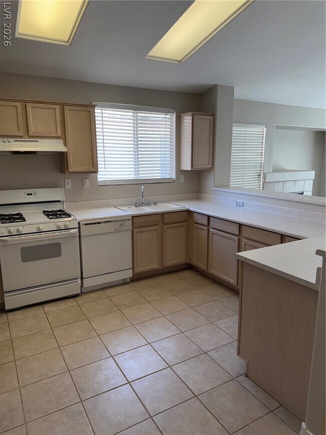 Building Photo - 8056 Sweet Clover Ct