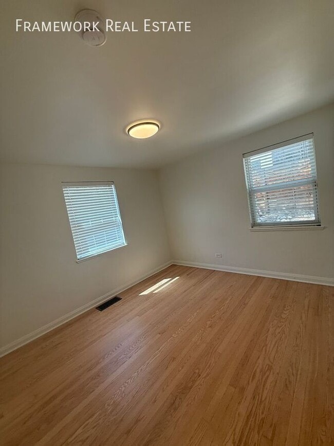 Building Photo - 2120 Irving St