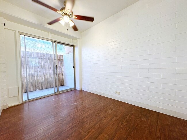 Building Photo - 264 Kaiulani Ave-Unit 10