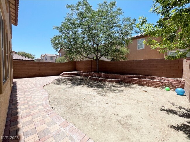 Building Photo - 11143 Ash Mountain St