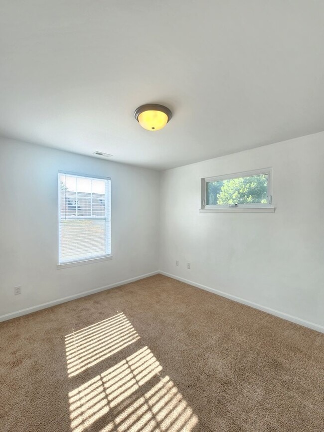 Building Photo - COMING SOON!!! Weaverville Townhouse-End U...