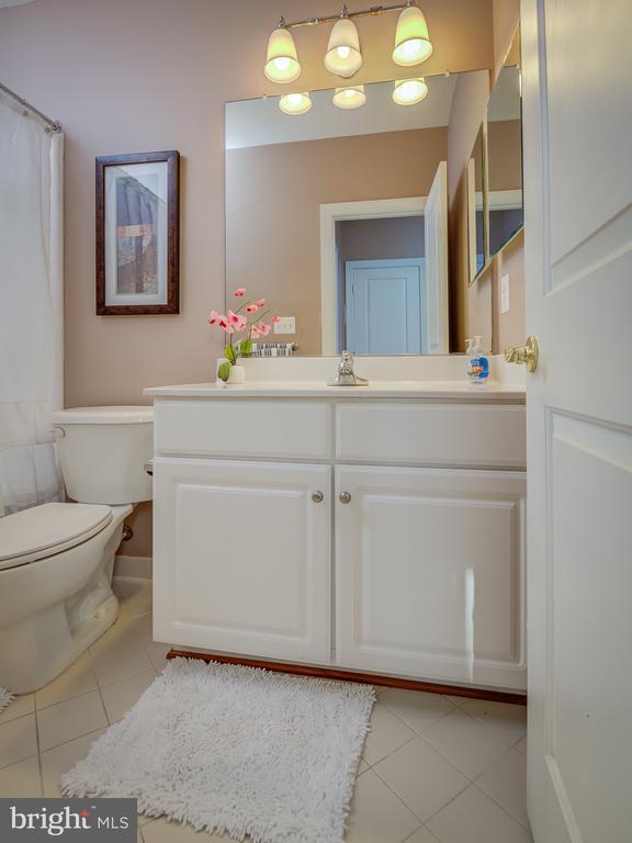 Building Photo - 14000 Baneberry Cir