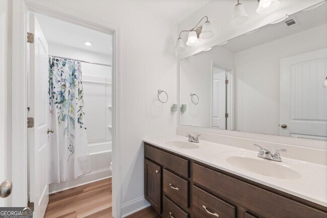 Building Photo - 8110 Scenic Ridge Wy