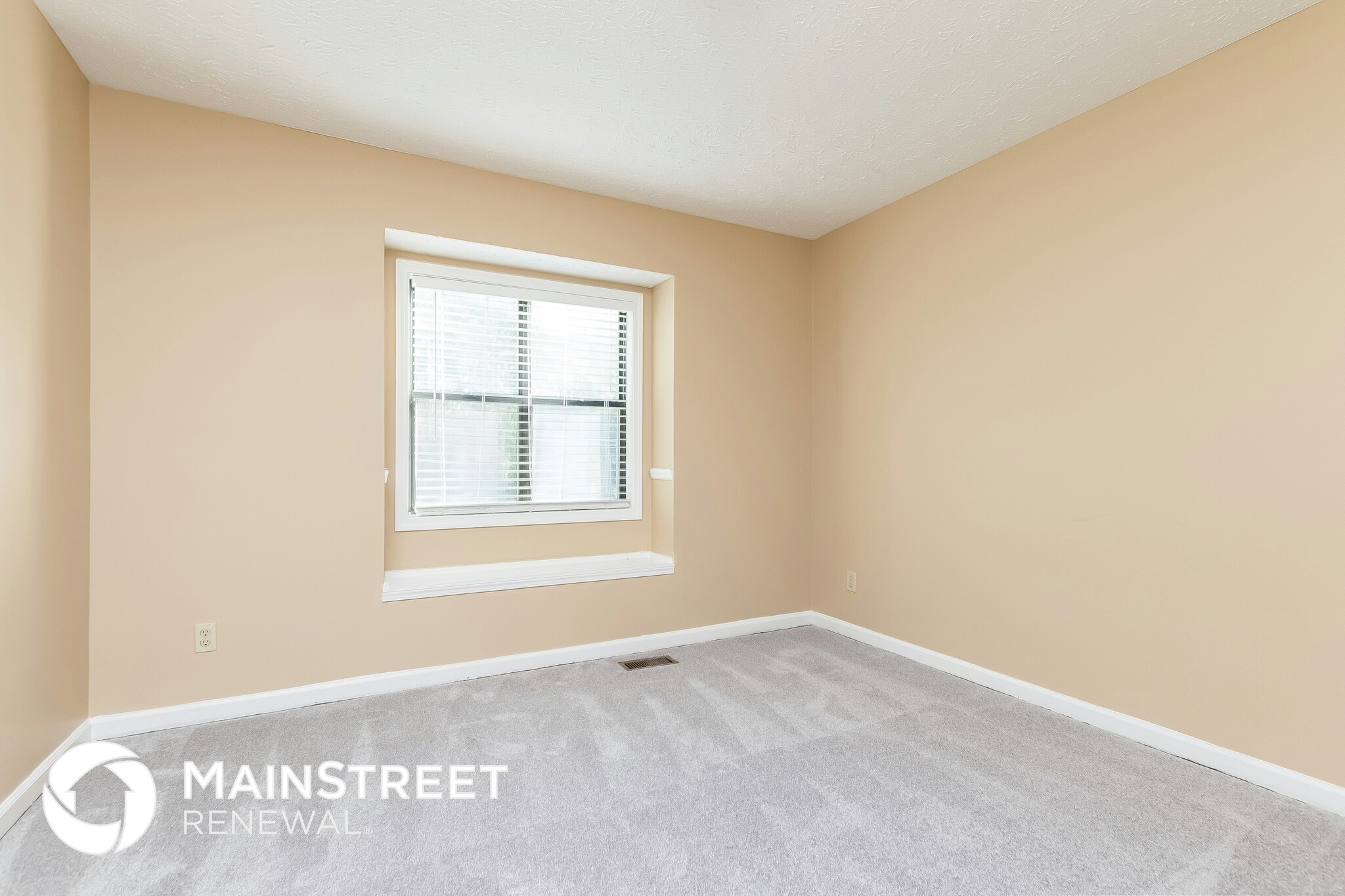 Building Photo - 507 Hollow Ct