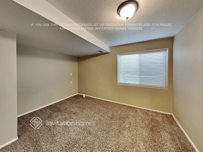 Building Photo - 9359 Daystar Terrace