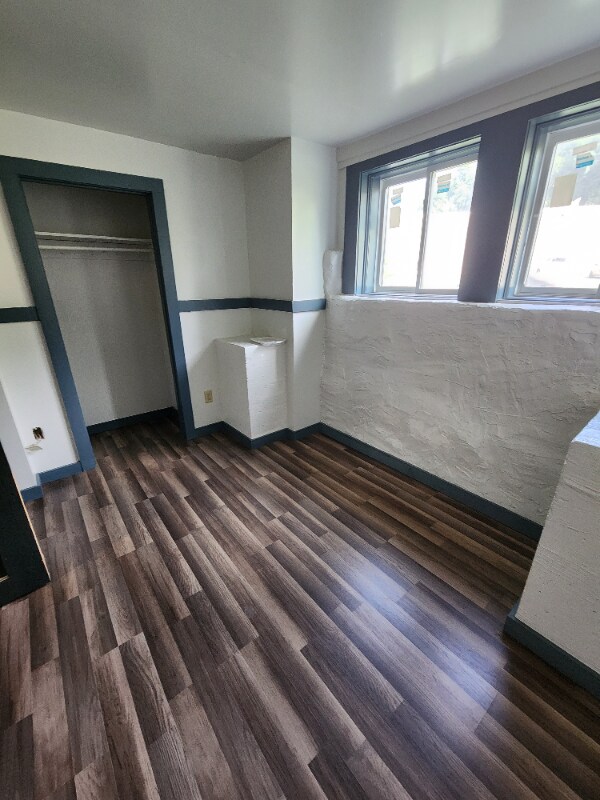 Building Photo - 70 Market St