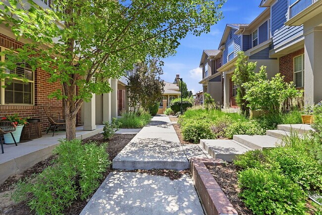 Building Photo - $2,640.95 -  3 Bed, 2.5 Bath Townhome in Denver with Attached Garage and Central AC!