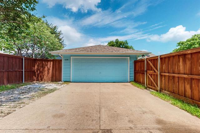 Building Photo - 6105 Hillside Ln