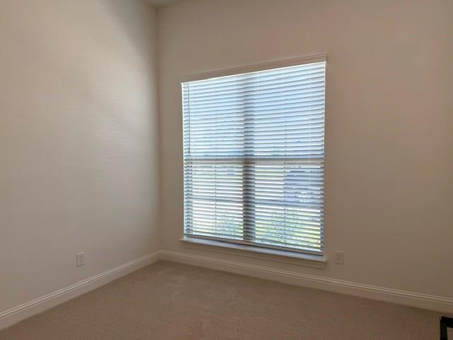 Building Photo - 3250 Jersey Dr