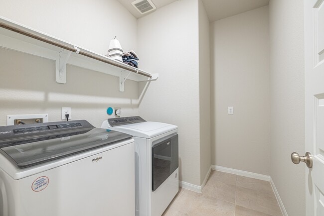 Building Photo - 17705 Hanson Ridge Dr