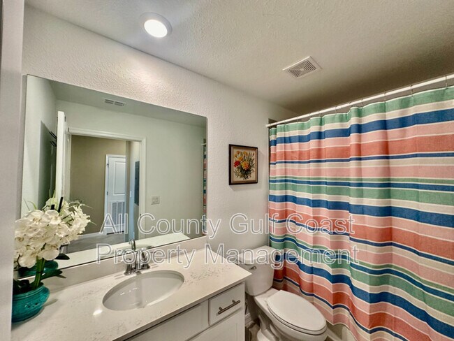 Building Photo - 12240 Wellen Golf St