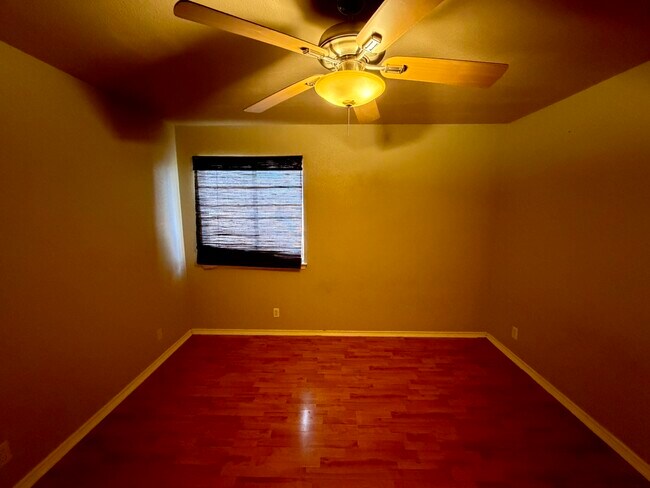 Building Photo - 9626 Anderson Way