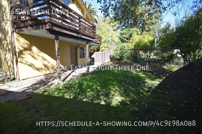 Building Photo - 565 Western Dr