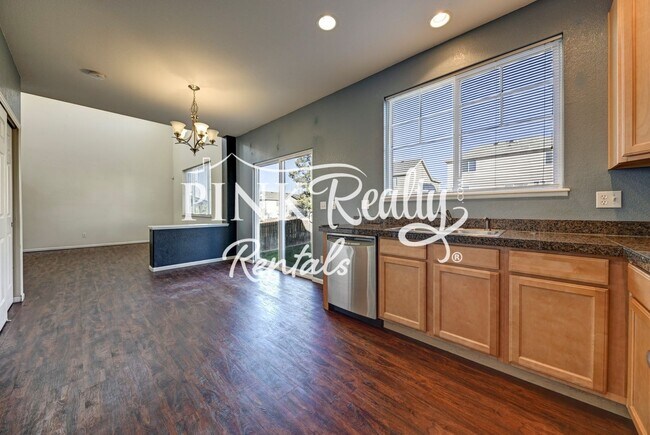 Building Photo - 7752 Blue Vail Way