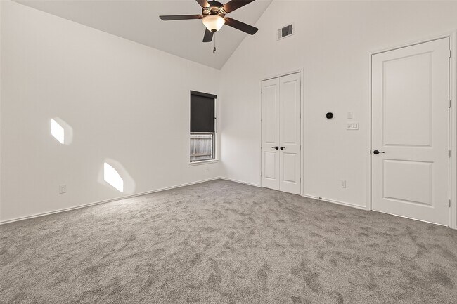 Building Photo - 506 Mandola Farms Dr