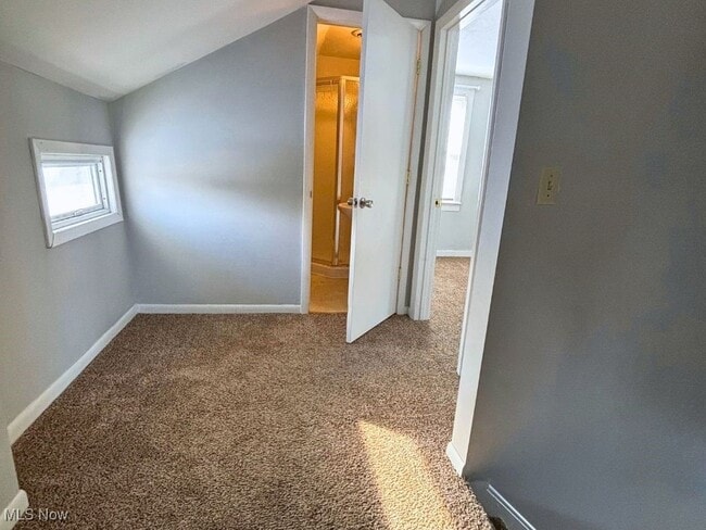 Building Photo - 151 Chestnut St