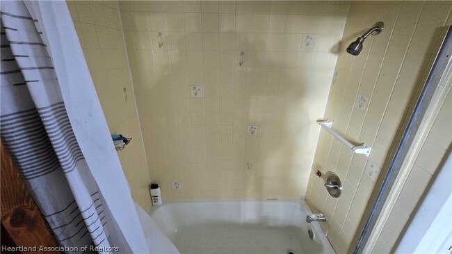 Building Photo - 44 Crawford Dr