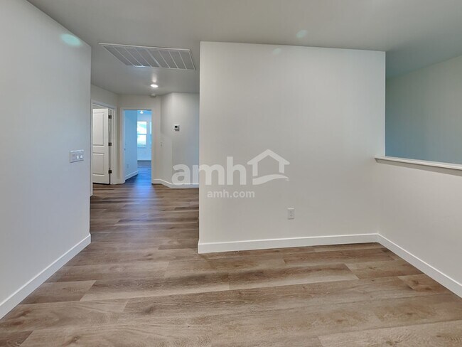 Building Photo - 6530 E Paseo Baranda