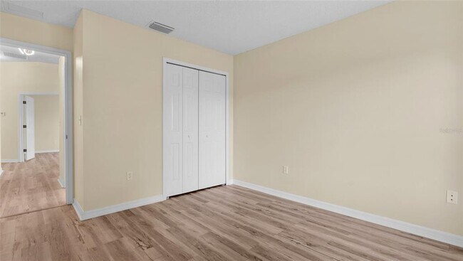 Building Photo - 12923 Fieldmoor Ct