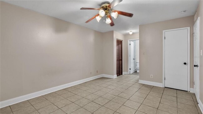 Building Photo - 2121 S San Gully Rd