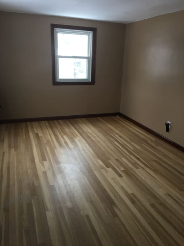 Building Photo - 5 Helen St