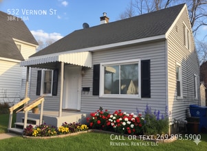 Building Photo - 532 Vernon St