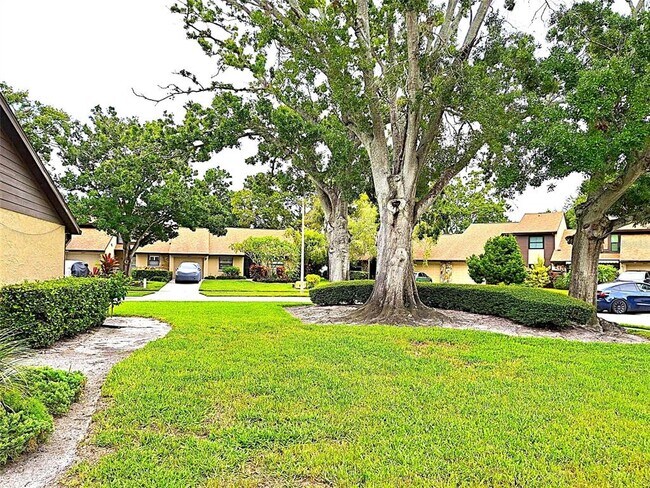 Building Photo - 9684 Lake Seminole Dr E
