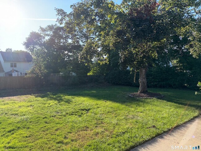 Building Photo - 30 Apter Dr