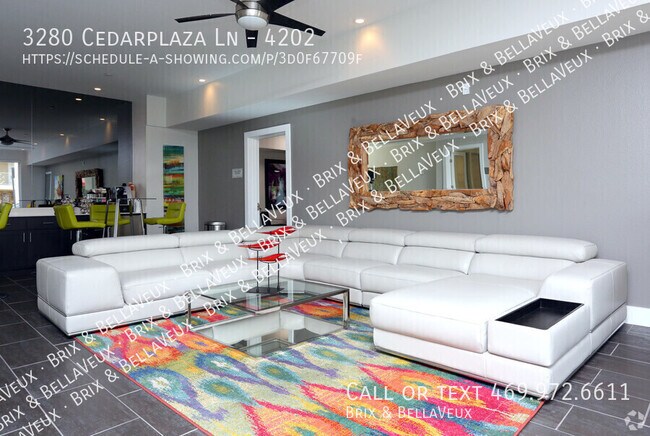 Building Photo - 3280 Cedarplaza Ln