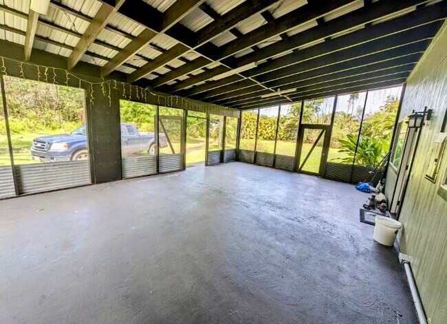 Building Photo - 15-1456-1456 10th Ave