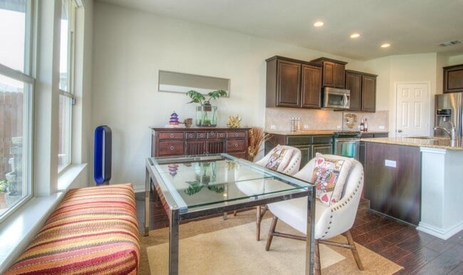 Building Photo - 4016 Tranquil Ln