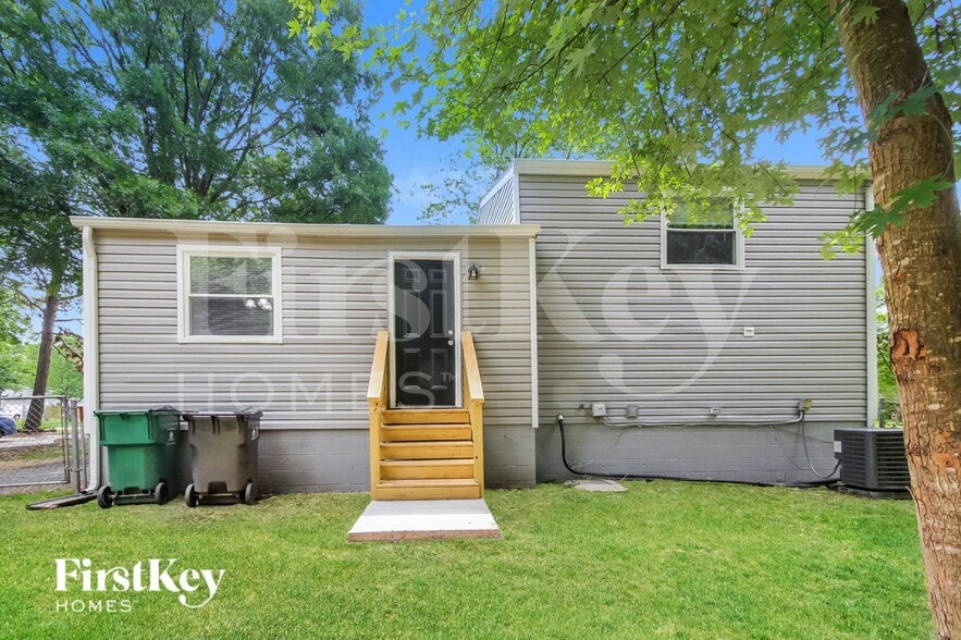 Building Photo - 1916 Rice Planters Rd