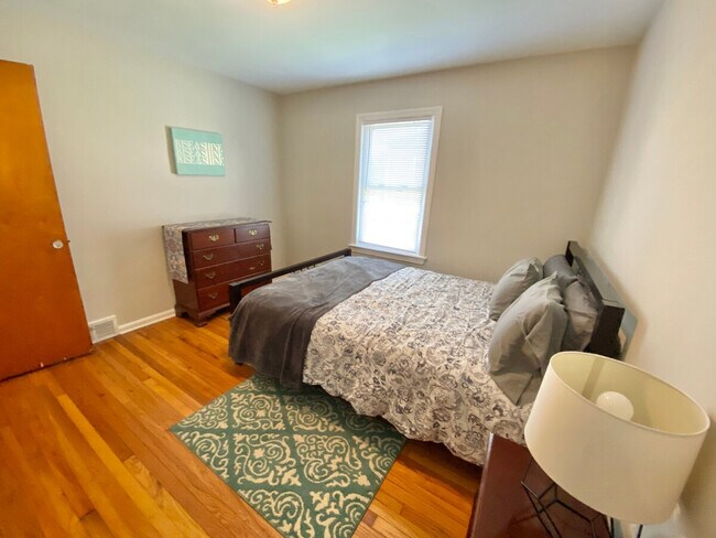 Building Photo - 2199 Cranston Rd