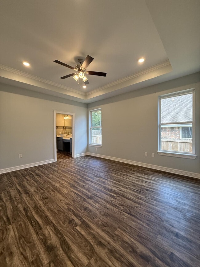 Building Photo - 209 Shirey Ln