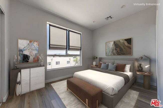 Building Photo - 6700 Balboa Blvd