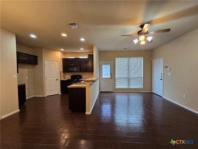 Building Photo - 1141 Brown Rock Dr