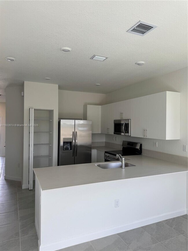 Building Photo - 23583 SW 133rd Ct