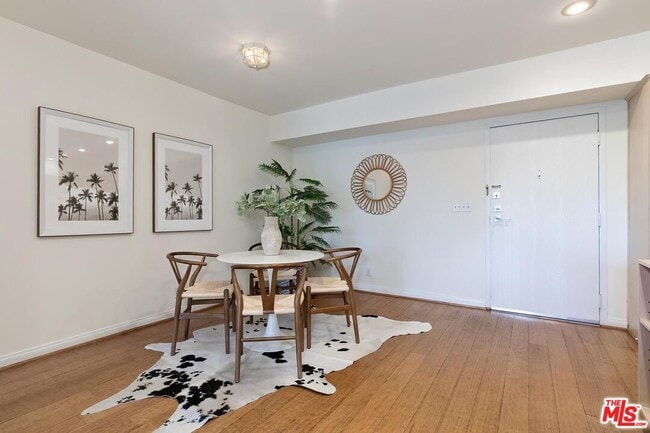 Building Photo - 1351 N Crescent Heights Blvd