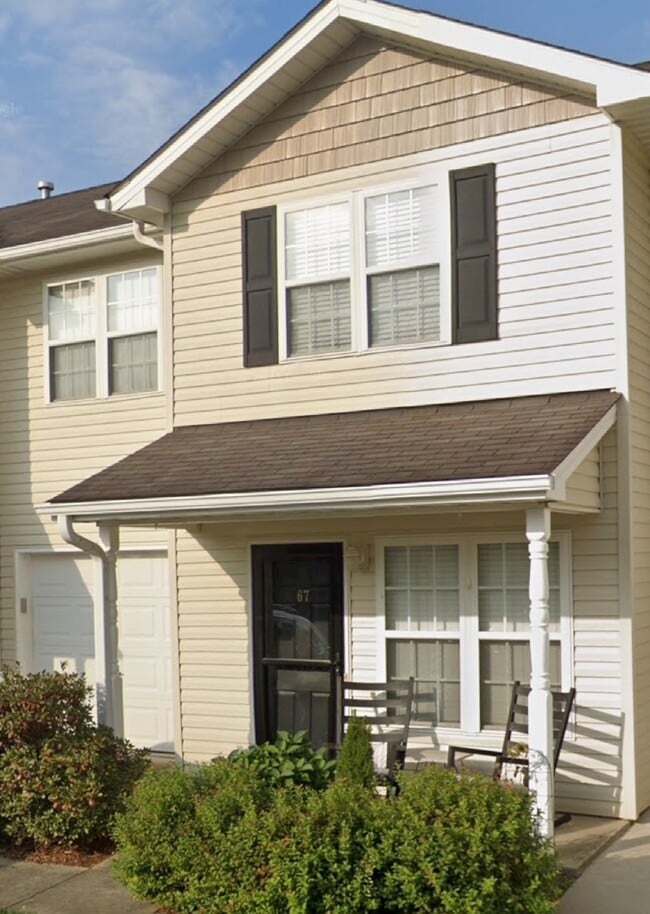 Building Photo - 67 Farington Cir