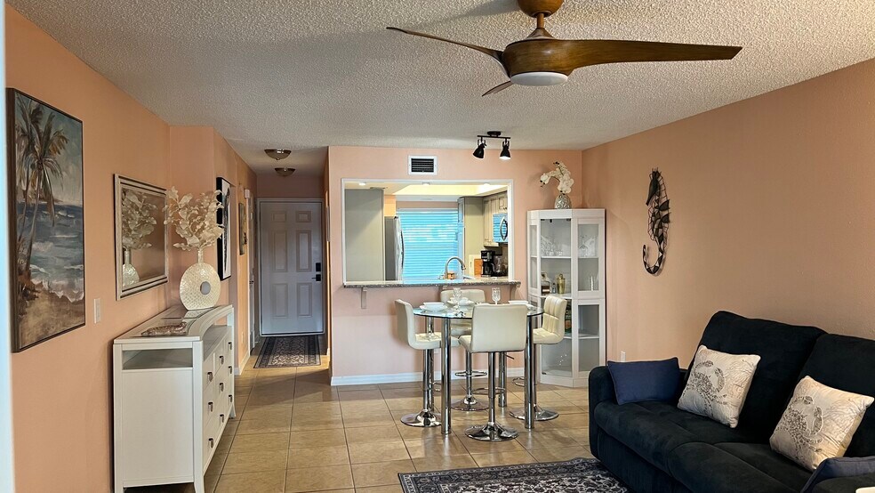 Building Photo - 5157 Silent Loop